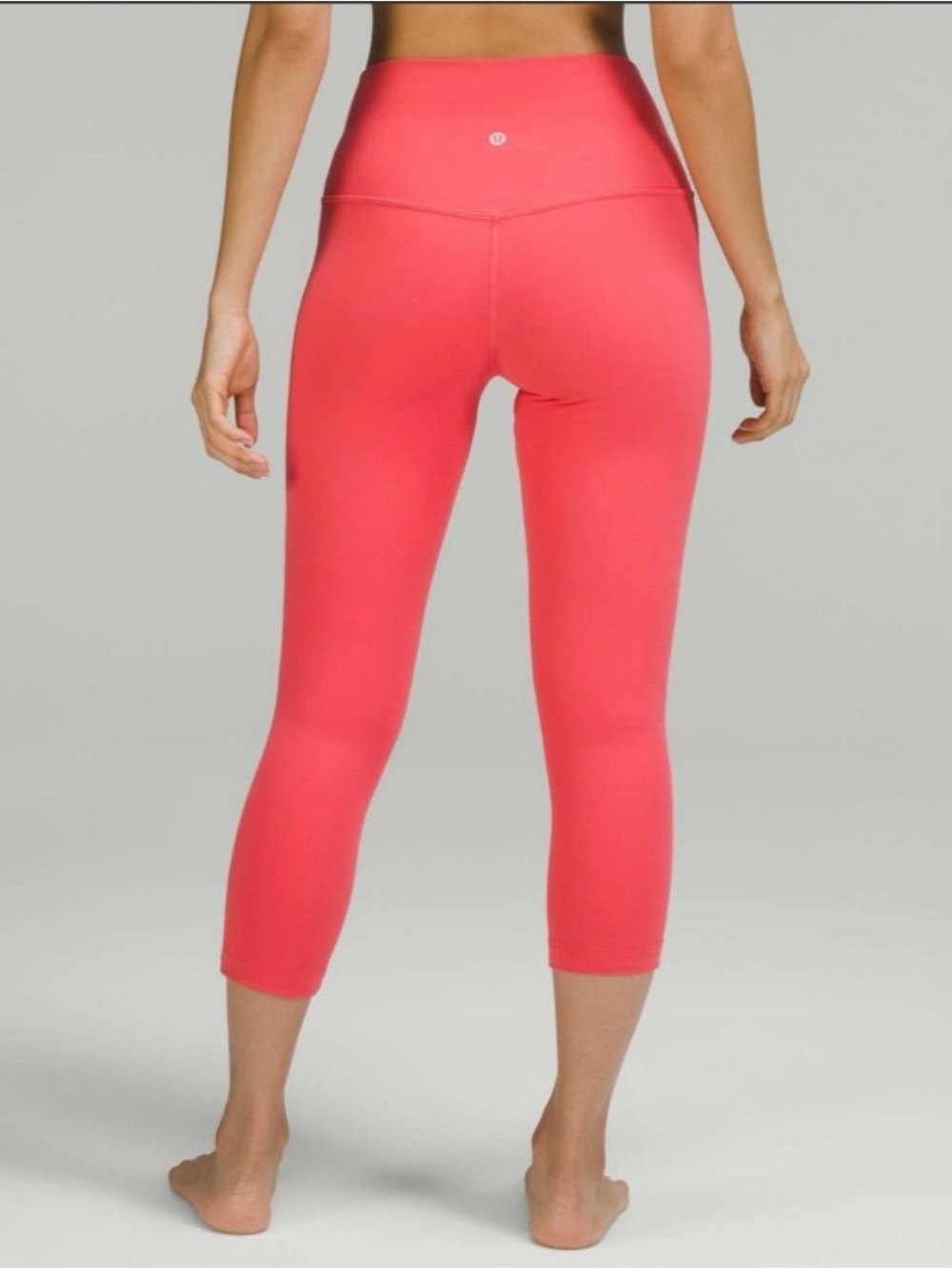 Lululemon Athletica pink High-Rise Leggings size 6 NWT
